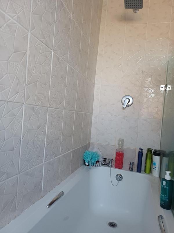 3 Bedroom Property for Sale in Ravensmead Western Cape